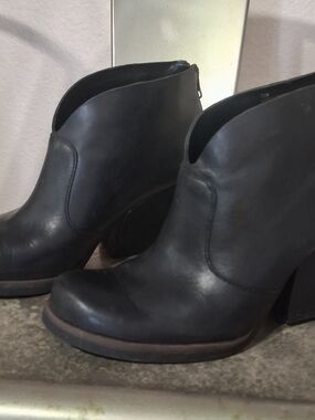 Kork-Ease Black Leather Ankle Booties with Block Heel